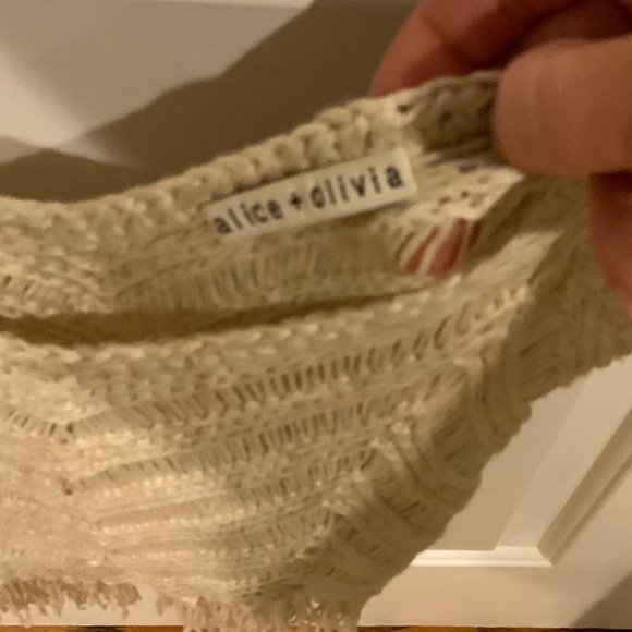 Top - Picture 5 of 5